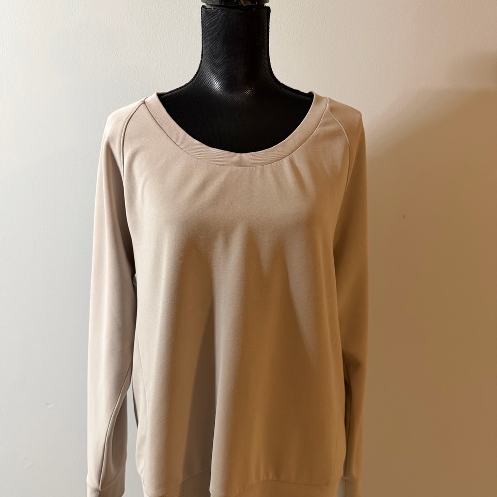 Athleta Beige Seasoft Long-Sleeve Scoop Neck Sweatshirt L